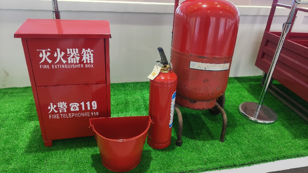 公安消防設備的守護神：晨虹醇酸漆，確保安全無憂